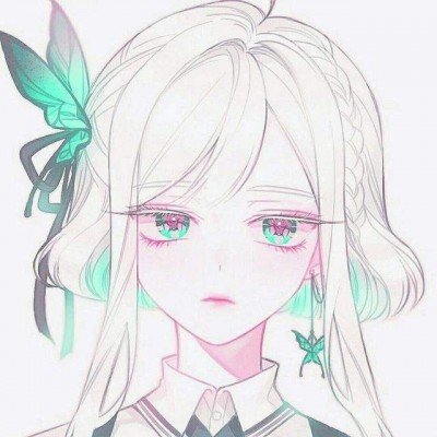 老人烧杨絮险些点着全村
